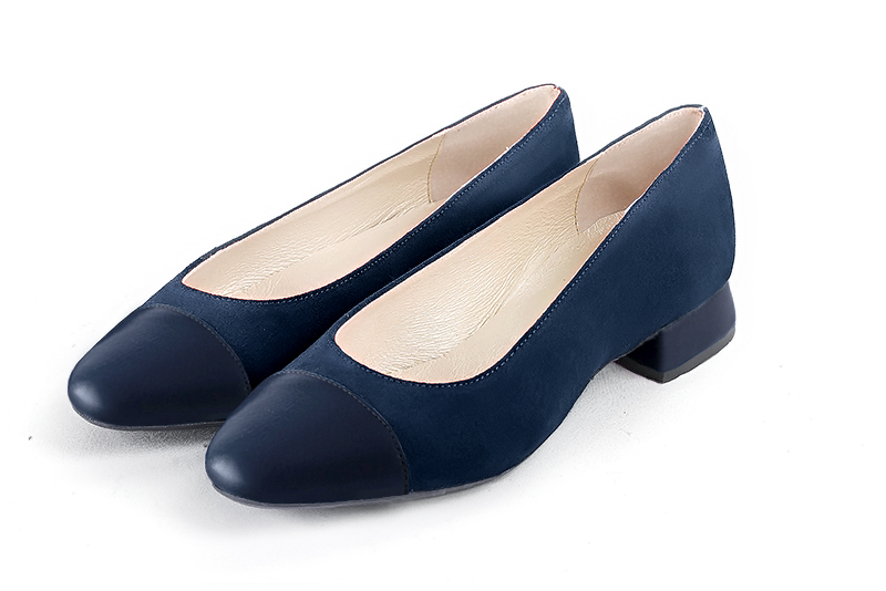 Navy blue women's ballet pumps, with low heels. Round toe. Flat block heels - Florence KOOIJMAN